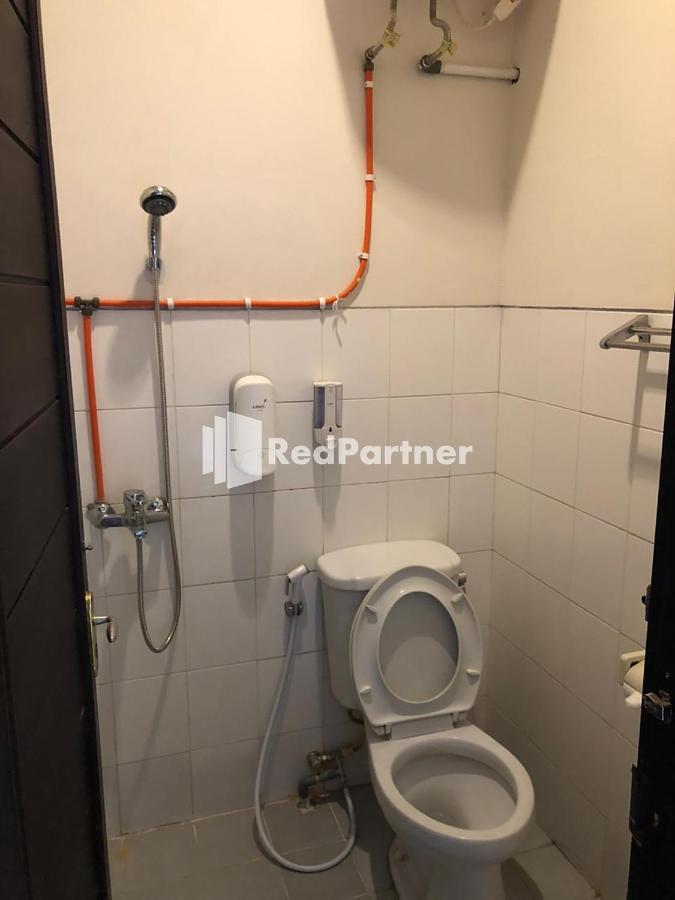 Rifka Annisa Guesthouse Syariah Redpartner Yogyakarta Exteriör bild